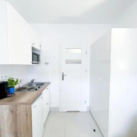 Superapart Tamka Ministudio, Family Friendly Abode Апартаменты Варшава