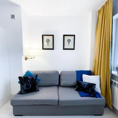 아파트 Na Powislu Superapart Tamka 7 *