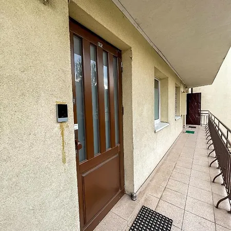 Superapart Tamka Ministudio, Family Friendly Abode Апартаменты Варшава