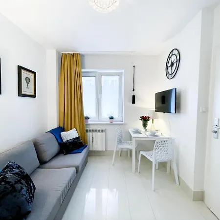 Superapart Tamka Ministudio, Family Friendly Abode Варшава